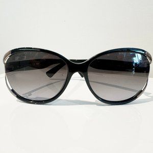 FENDI OVERSIZED LOGO PRINT SUNGLASSES (RARE FIND)